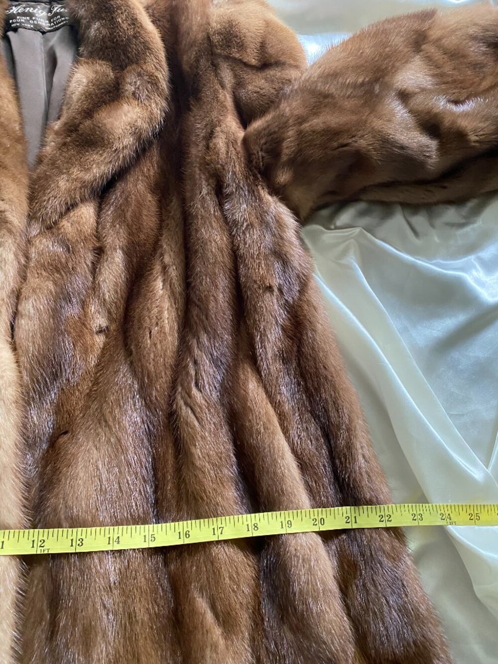 Vintage Henig Furs Light Brown Mink Cuffed Jacket S/M - Picture 9 of 10